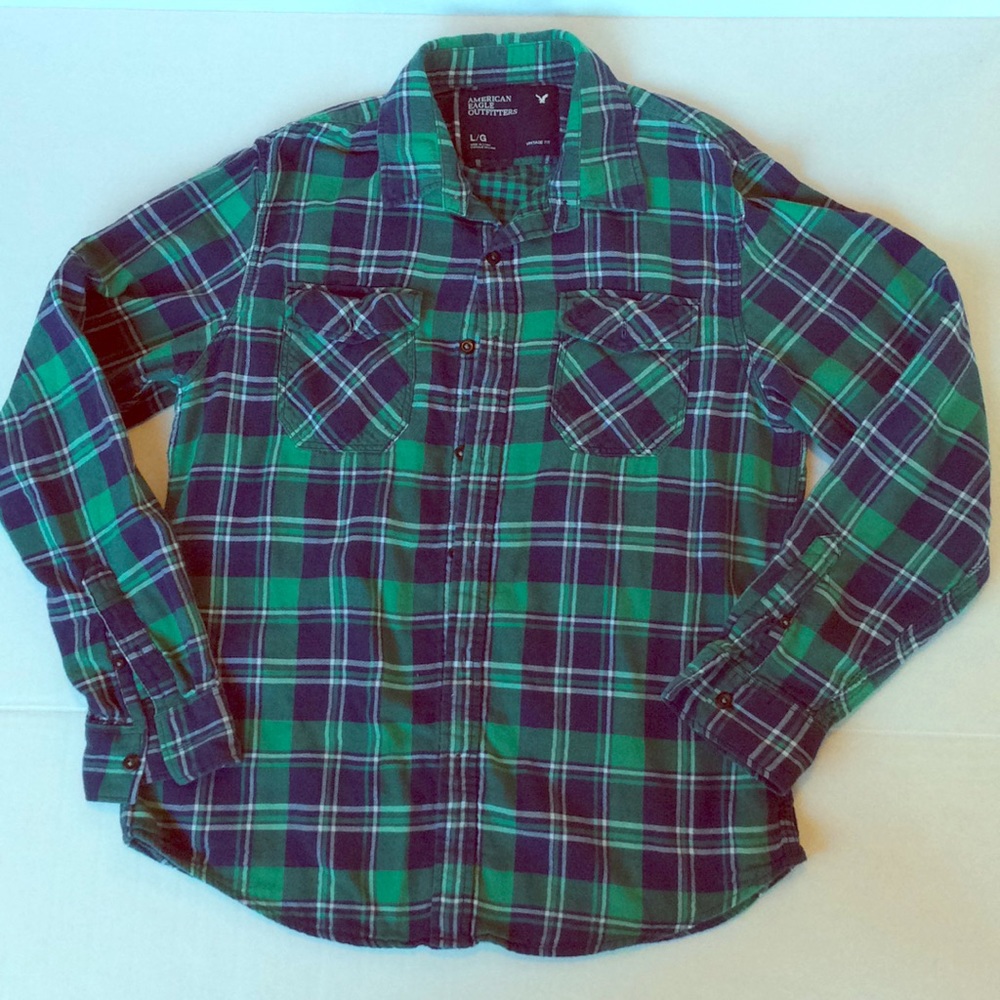 American Eagle Vintage fit shirt